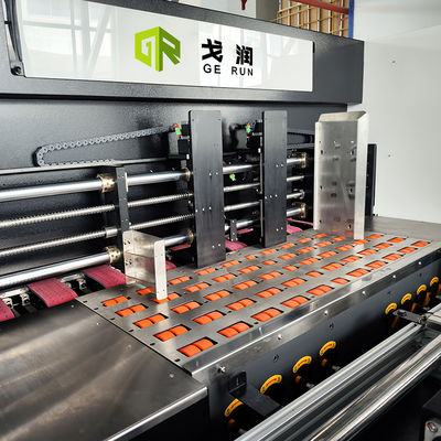 آلة طباعة رقمية عالية السرعة من الورق المقوى 380 م 2 / ساعة
